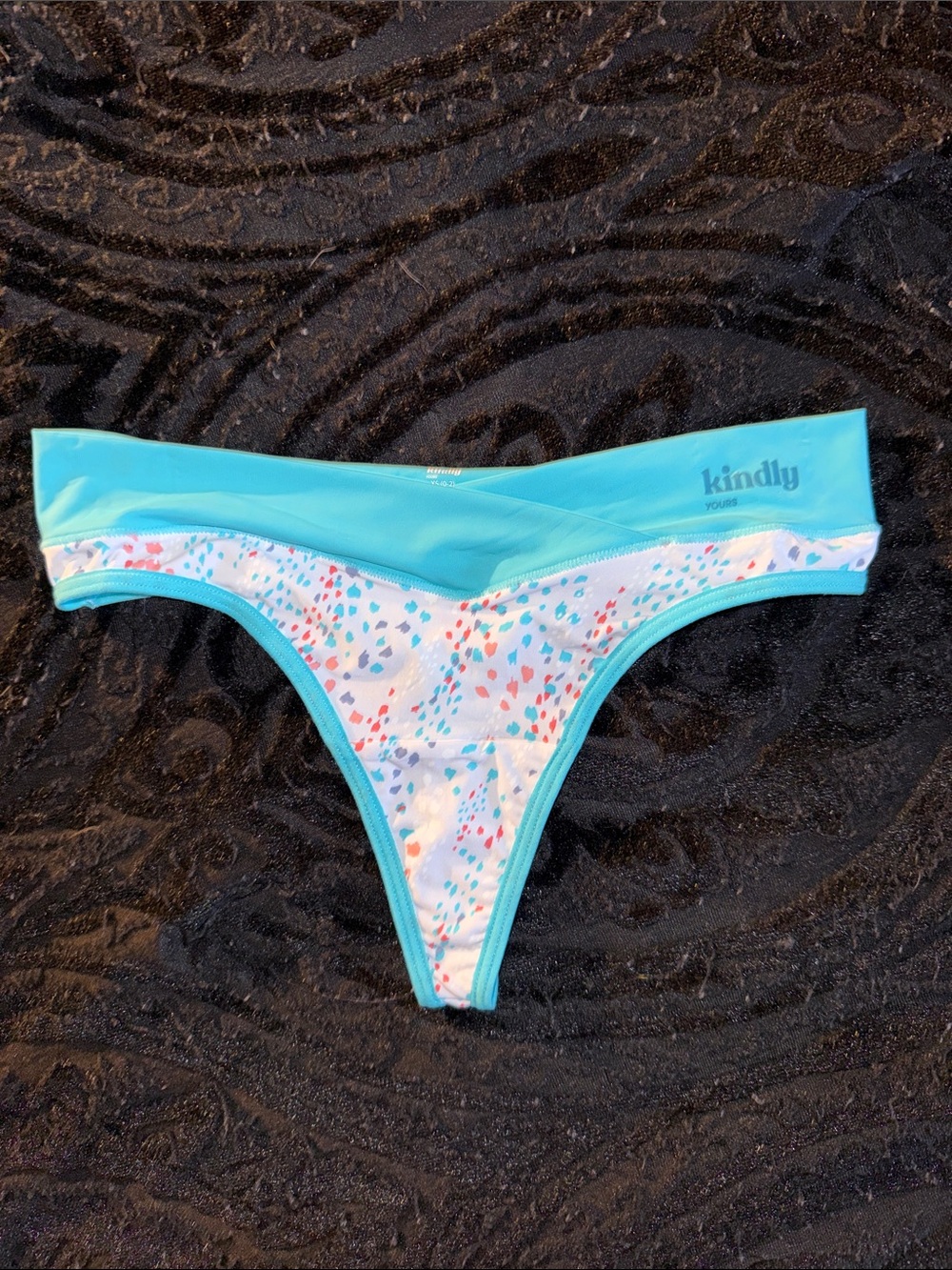 Kindly Women's Aqua & Multicolor Printed Thong Panty